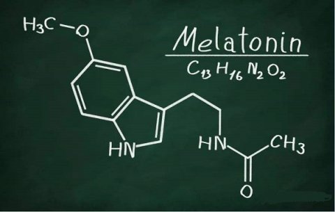 PEGASI倍佳睡智能睡眠眼镜是怎样调节人体褪黑素的?